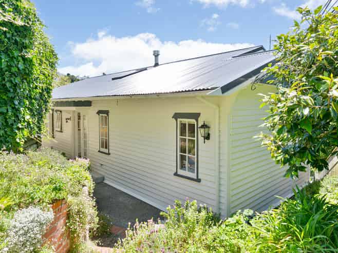 68 Upland Road, Kelburn