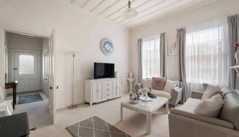 206 Kirkwood Street, THAMES