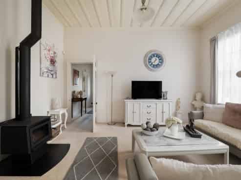 206 Kirkwood Street, THAMES