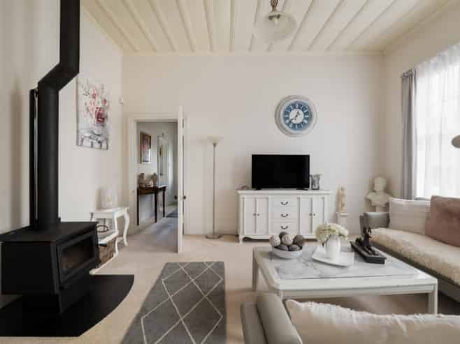 206 Kirkwood Street, THAMES