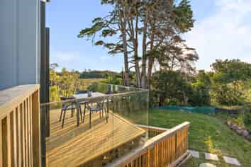 8-41 Seaside Avenue, Waterview