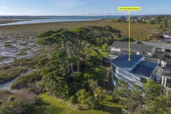 8-41 Seaside Avenue, Waterview