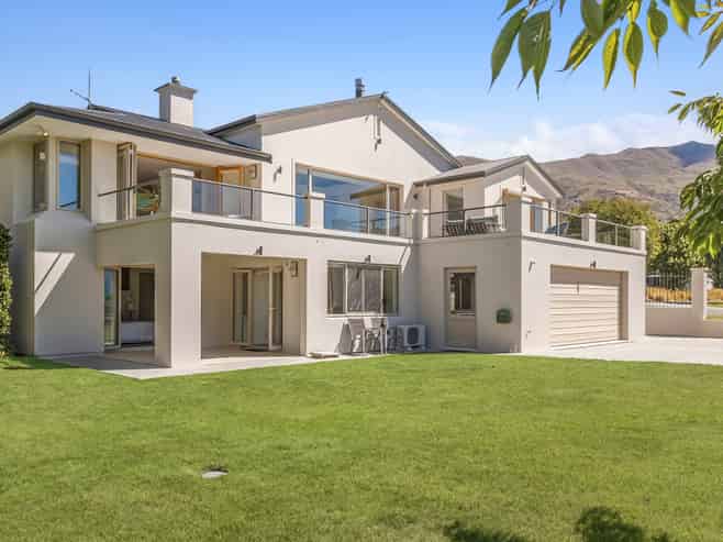 170 Stone Street, Wanaka