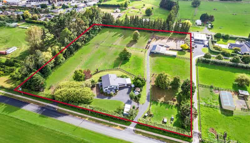 35 Taplin Road, Matangi