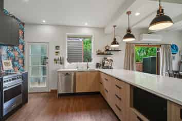 21 Leven Street, Roslyn