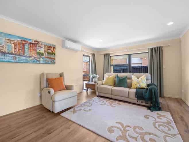 51 De Quincey Terrace, Highland Park