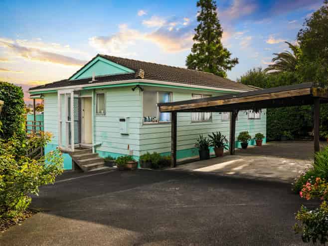 18 Peterhouse Place, West Harbour