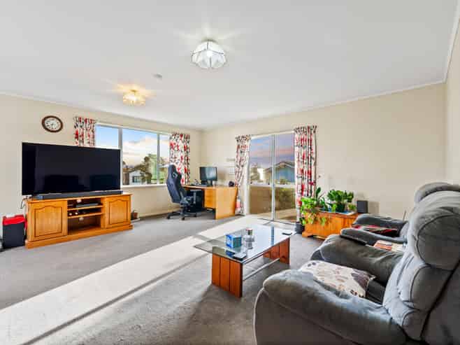 18 Peterhouse Place, West Harbour