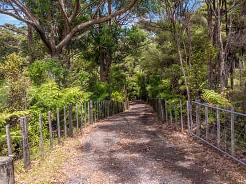 34 Awhiorangi Promenade, Swanson