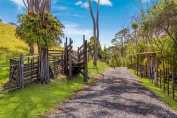 34 Awhiorangi Promenade, Swanson