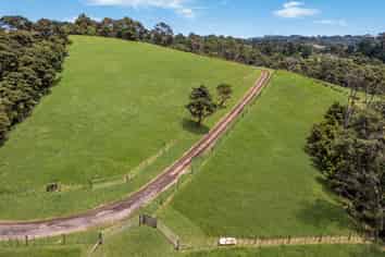 34 Awhiorangi Promenade, Swanson