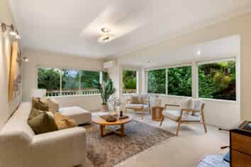 779 West Coast Road, Oratia