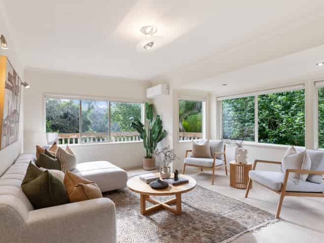 779 West Coast Road, Oratia