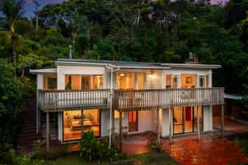 779 West Coast Road, Oratia
