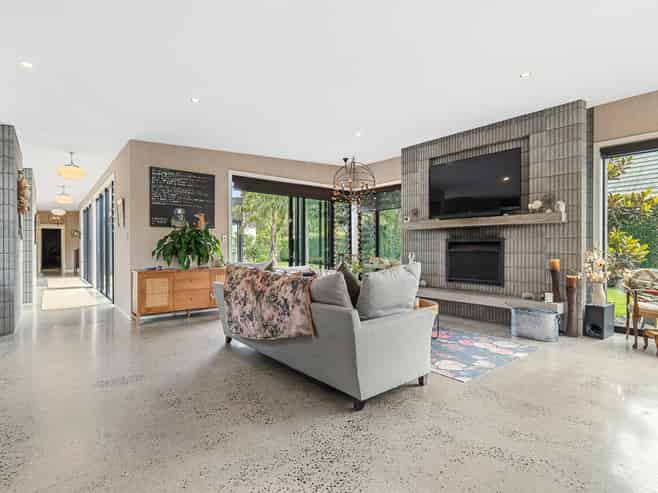 133 Raleigh Street, Brixton