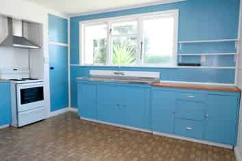 14 Campion Rd, Waikanae Beach