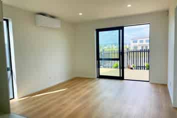  8 Harikoa Way, Karaka