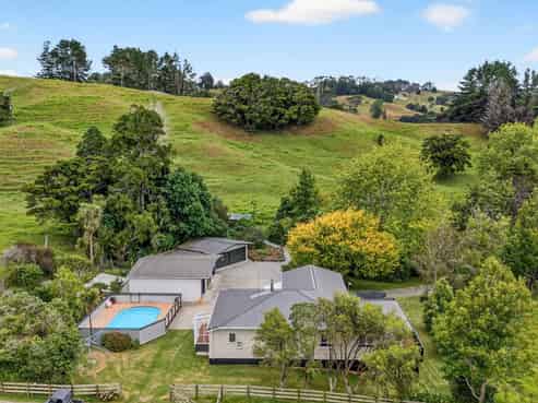 421 Wharehine Road, Wellsford