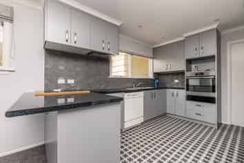 12 Maryburn Place, Gleniti