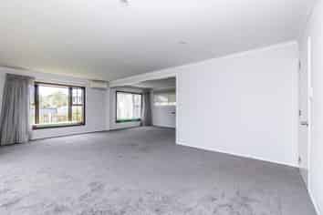 12 Maryburn Place, Gleniti