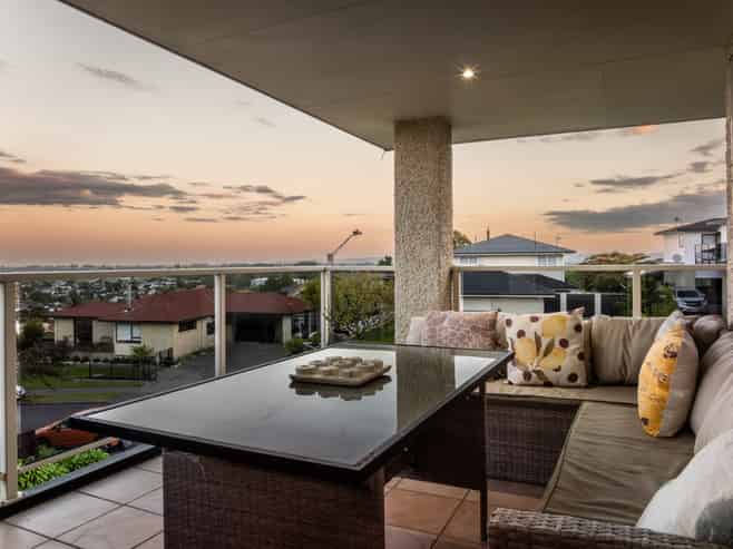 76A Churchill Drive, Taradale