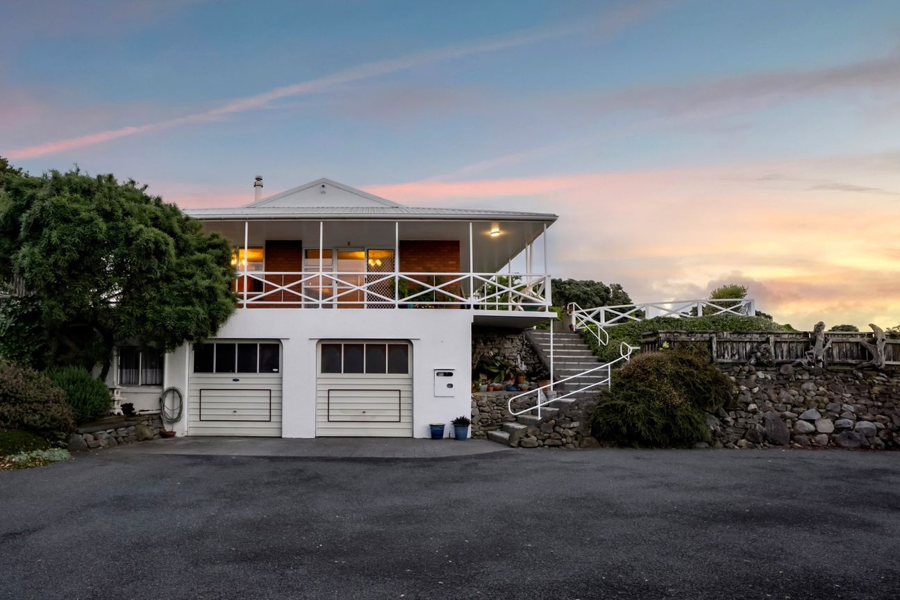 Unique lifestyle with unmatched 9+ car garaging - Ansicht 4