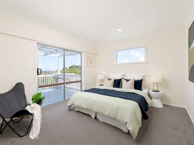 34 Cyclarama Crescent, Massey