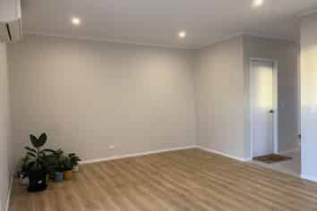 5/4 Matimati Place, Hobsonville