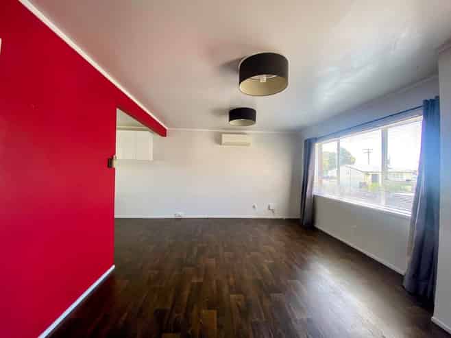 2/14 Whitmore Road, Mount Roskill