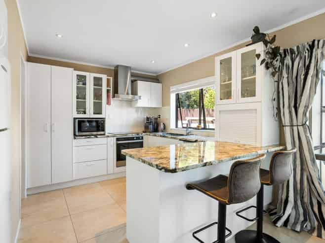 2/22 Bramley Drive, Farm Cove