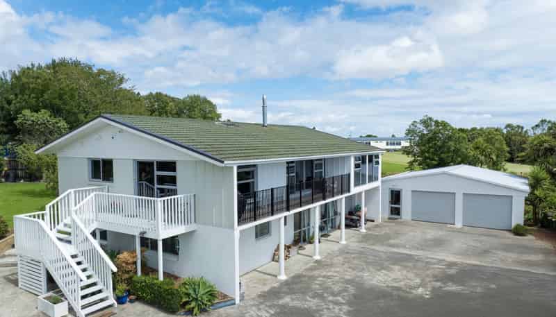 90 Barber Road, Bombay