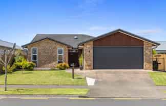 8 Tuaia Street, Pyes Pa