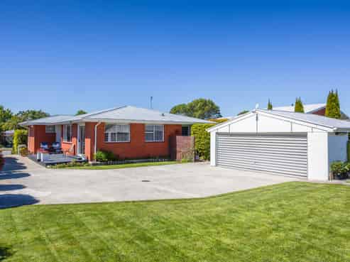 138 Warren Crescent, Hillmorton