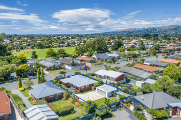 138 Warren Crescent, Hillmorton