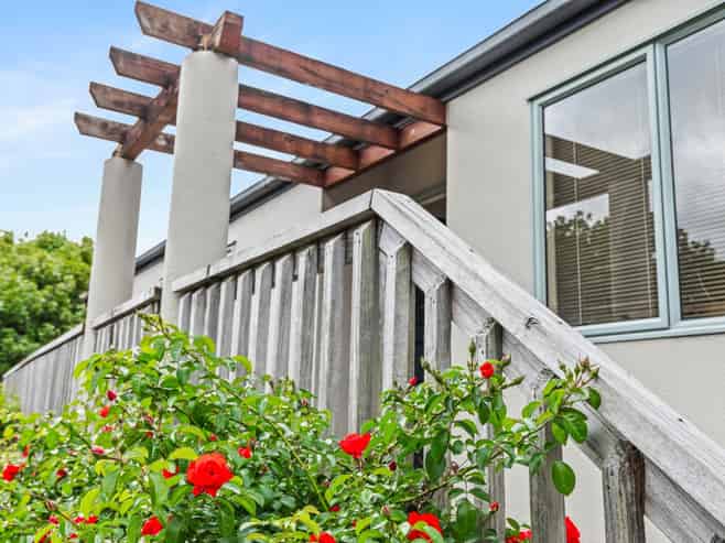 90A Atkinson Road, Titirangi