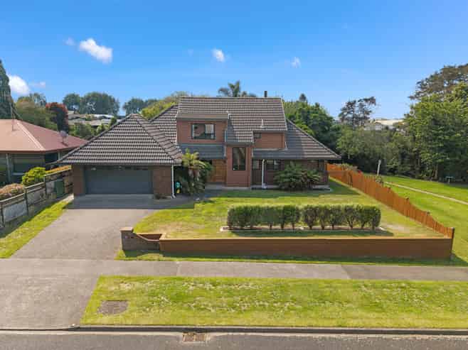 11 Willow Grove, Morrinsville