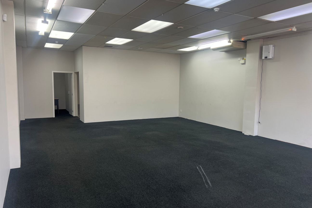 Affordable CBD Retail Shop – pohled 5