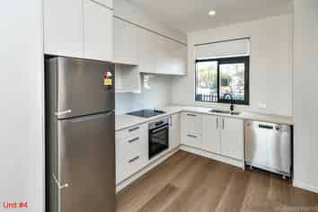 2/22 James Laurie Street, Henderson