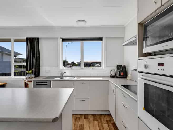 21 Montjoy Street, Stratford