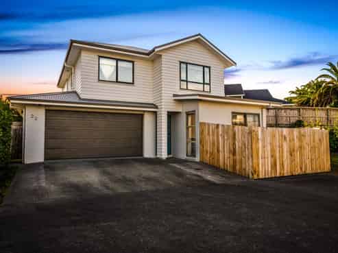 22 William Wallbank Crescent, Swanson