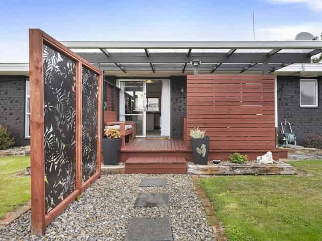 10 Suffolk Crescent, Feilding