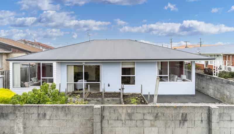 76A Bay View Road, South Dunedin