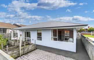76A Bay View Road, South Dunedin