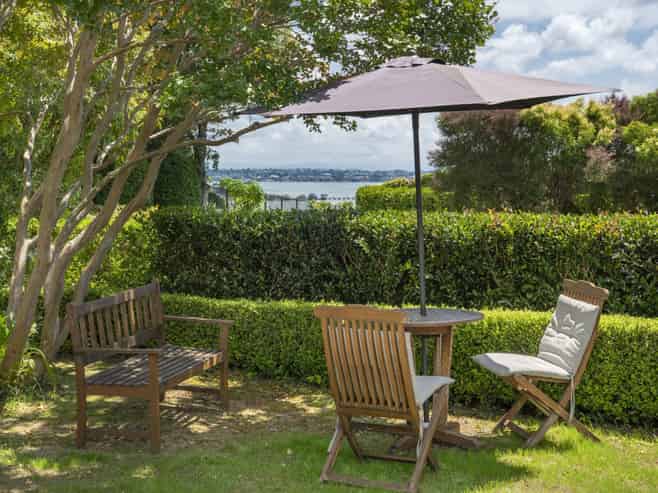 2/674 Ranginui Road, Welcome Bay