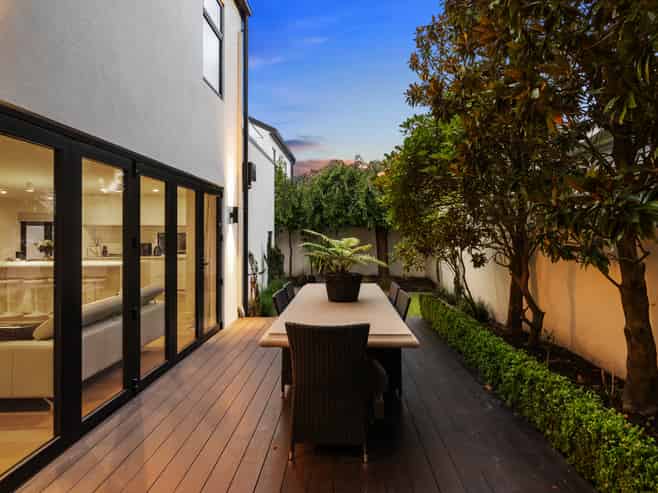 65b Rugby Street, Merivale