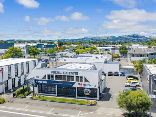 Prime Office Investment Opportunity