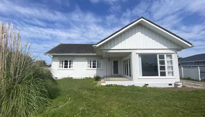 828 Gladstone Road, Te Hapara