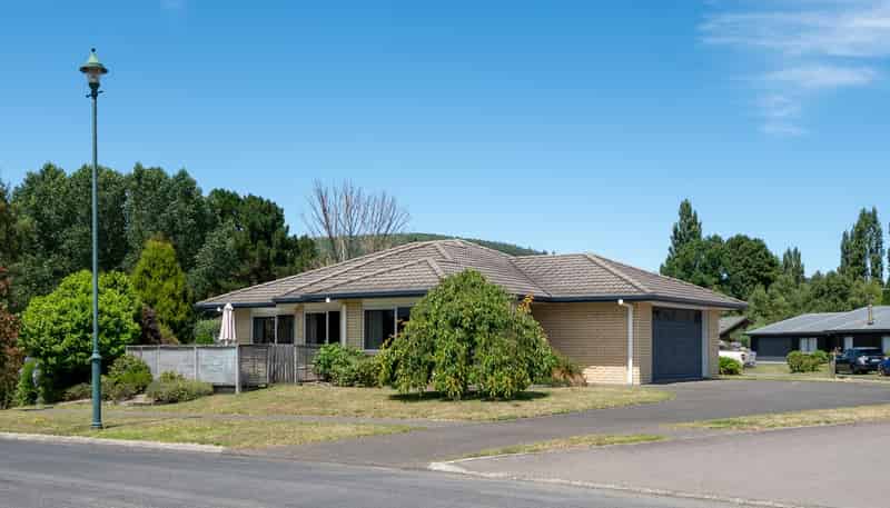 4 Lakemere Way, Kinloch