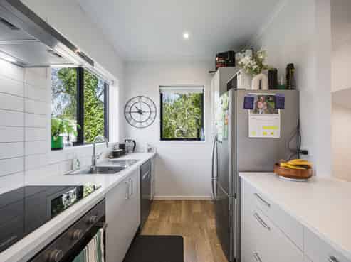 500F Te Atatu Road, Te Atatu Peninsula