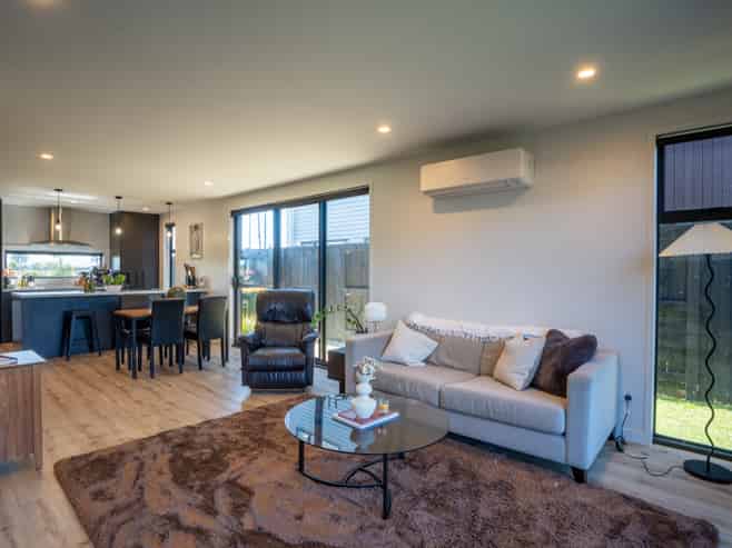 13 Keyes Street, Chartwell